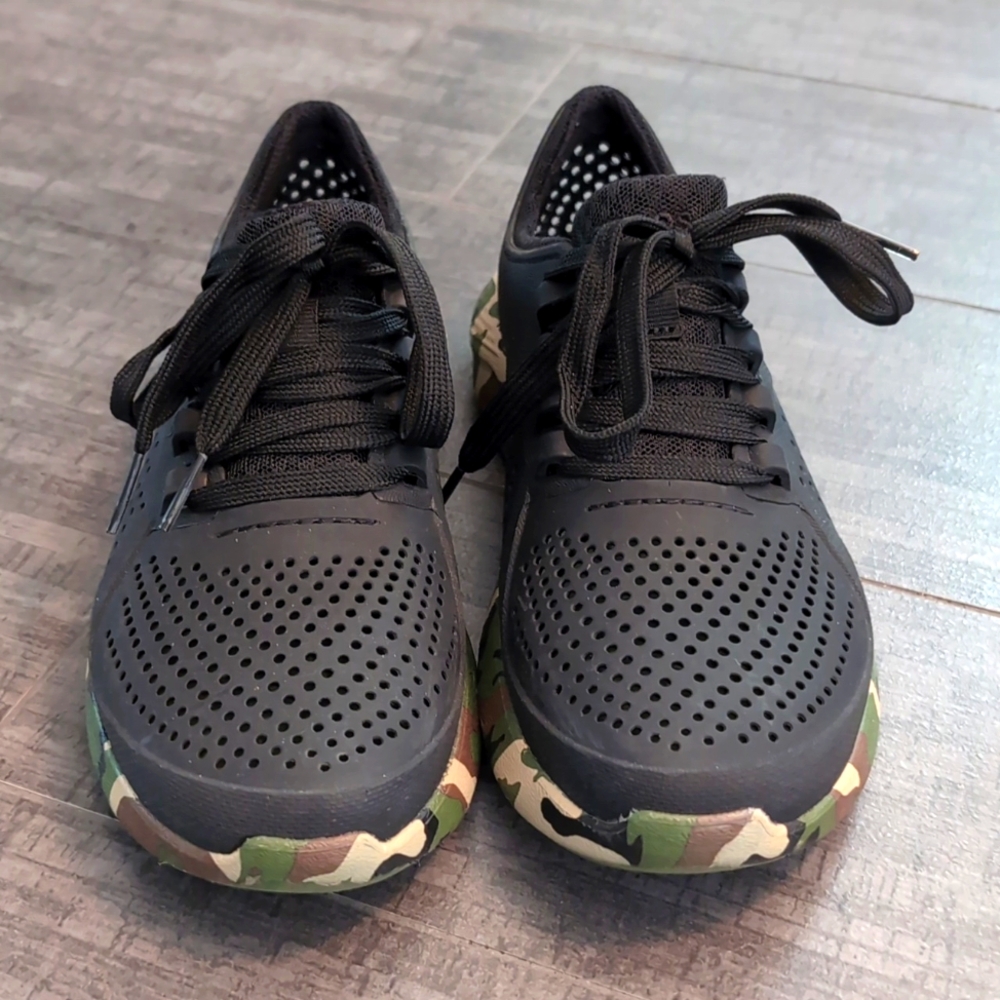 Crocs Lite Ride shoes